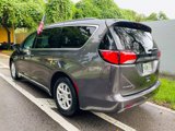 Used 2021 Chrysler Voyager Lxi image 3