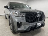 Used 2025 Ford Explorer ST image 2