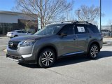 New 2025 Nissan Pathfinder Platinum image 3