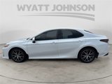 Used 2023 Toyota Camry XLE image 2