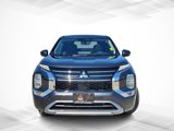 New 2025 Mitsubishi Outlander SE image 2