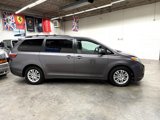 Used 2017 Toyota Sienna XLE image 6
