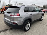 Used 2019 Jeep Cherokee Latitude w/ Popular Appearance Group image 3