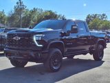 Used 2024 Chevrolet Silverado 2500 ZR2 image 3