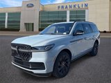 New 2025 Lincoln Navigator Reserve w/ Jet Appearance Package image 3