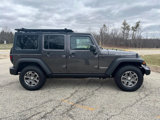 Used 2017 Jeep Wrangler Unlimited Rubicon w/ Connectivity Group image 6