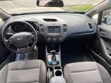 Used 2017 Kia Forte S image 4