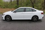 Used 2024 Volkswagen Jetta Sport image 2