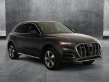 Used 2024 Audi Q5 2.0T Premium w/ Convenience Package image 3