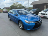 Used 2017 Toyota Camry SE image 2