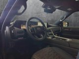 New 2025 Nissan Armada Platinum image 5