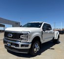 New 2025 Ford F350 Lariat w/ Lariat Ultimate Package image 2