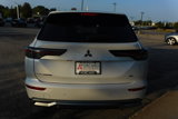 New 2025 Mitsubishi Outlander SE image 4