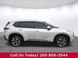 Used 2023 Nissan Rogue SV w/ SV Premium B Package image 3