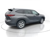 Certified 2023 Toyota Highlander L image 4