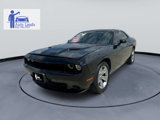 Used 2019 Dodge Challenger SXT image 4