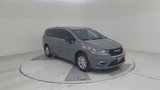 New 2025 Chrysler Pacifica Select image 3