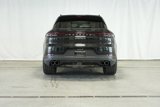 Certified 2025 Porsche Cayenne S image 4