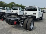 New 2025 Ford F550 4x4 Crew Cab image 2