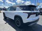 Used 2025 Chevrolet Traverse Z71 w/ Enhanced Driving Package image 5