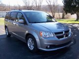 Used 2018 Dodge Grand Caravan SXT image 3