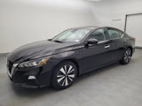 Used 2021 Nissan Altima 2.5 SV image 2