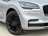 Used 2024 Lincoln Aviator Reserve w/ Equipment Group 201A image 4
