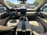 Certified 2022 Lincoln Navigator Reserve image 3