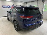Used 2022 Nissan Pathfinder SV image 4
