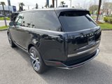 New 2025 Land Rover Range Rover SE image 3