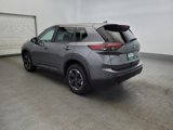 Used 2024 Nissan Rogue SV image 5