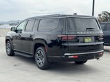 New 2025 Jeep Wagoneer L Series II w/ HD Trailer Tow Package image 4