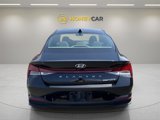 Used 2023 Hyundai Elantra Blue image 4