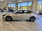 Used 2023 Nissan Altima 2.5 SV image 4