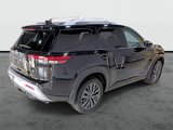 New 2025 Nissan Pathfinder SL image 4