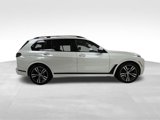 Used 2023 BMW X7 xDrive40i w/ M Sport Package image 4