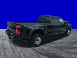 New 2025 Ford F350 Platinum w/ FX4 Off-Road Package image 4