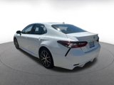 Used 2024 Toyota Camry SE image 5