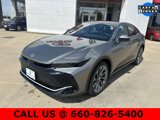 Used 2025 Toyota Crown Limited image 2