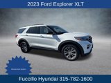 Used 2023 Ford Explorer XLT w/ Equipment Group 202A image 4