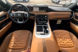 New 2025 Nissan Armada Platinum Reserve image 5