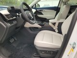New 2025 Buick Envision Avenir image 3