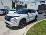 New 2025 Mitsubishi Outlander SE image 3