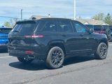 New 2025 Jeep Grand Cherokee Summit image 3