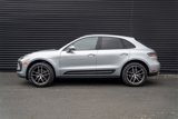 Certified 2025 Porsche Macan image 2