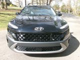 Used 2022 Hyundai Kona Limited image 2