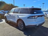New 2025 Lincoln Aviator AWD w/ Equipment Group 101A image 4