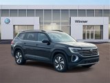 Used 2024 Volkswagen Atlas SE image 3