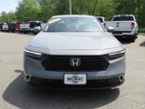 Used 2025 Honda Accord Touring image 3