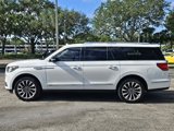 Used 2020 Lincoln Navigator L Reserve w/ Luxury Package image 3